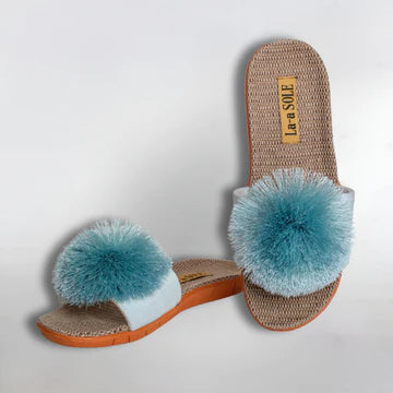 La-a Sole Pom Pom Slides